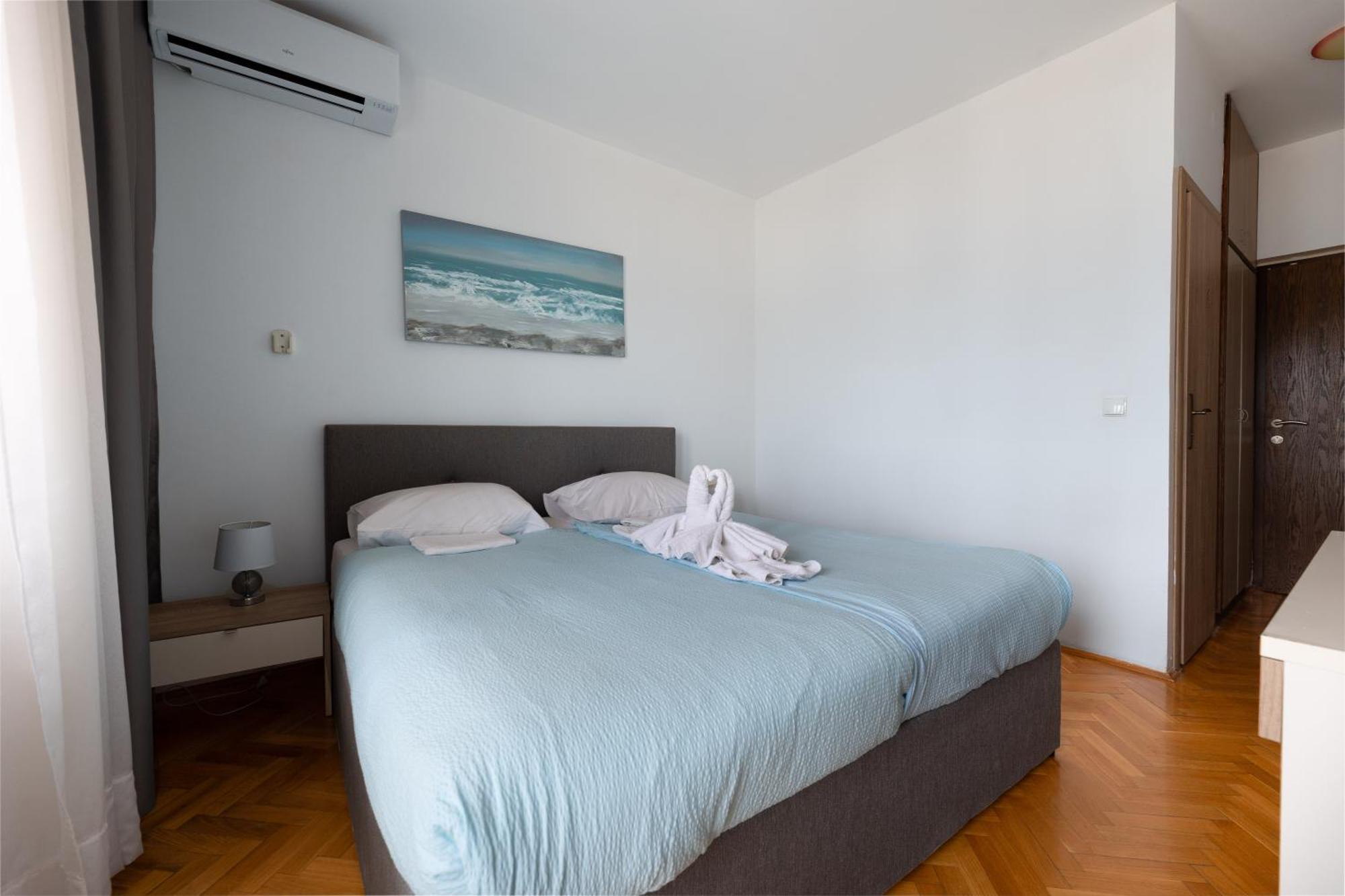 Villa Okruk-10 Meters Away From The Beach Okrug Gornji Exterior foto
